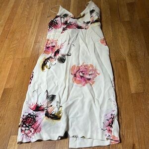 NWT TopShop Women’s White Floral Spaghetti Strap Dress Size 12